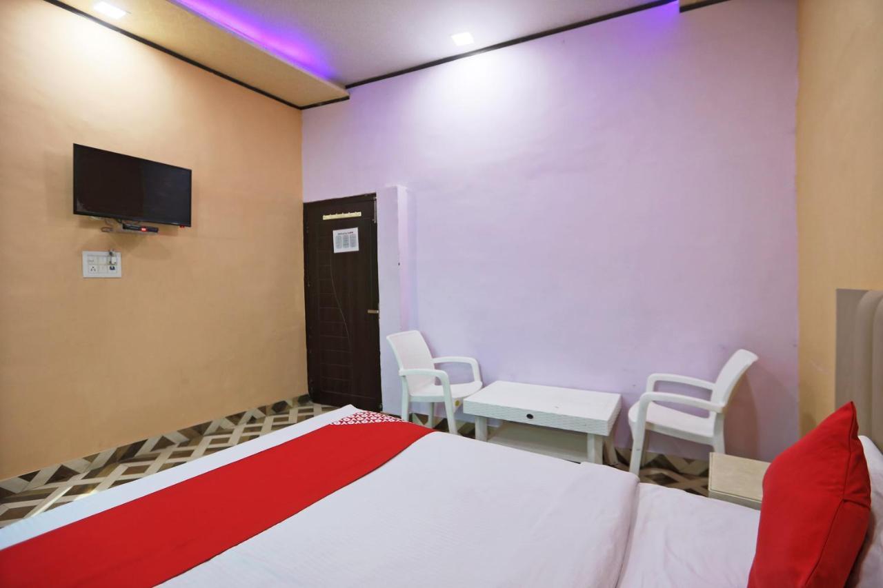 Oyo 63528 60 Milestone Hotel Tibri Exterior photo